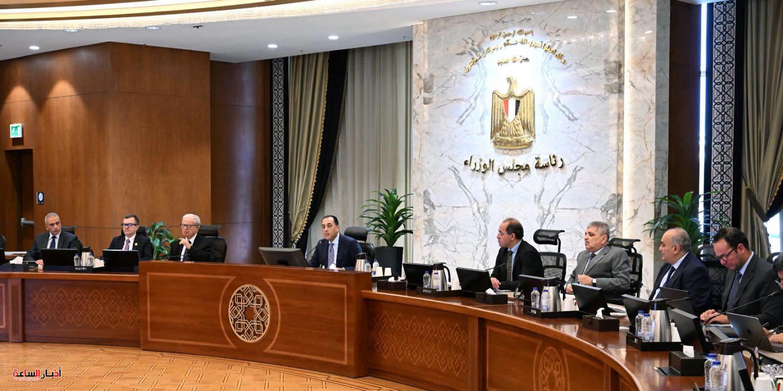 دكتور مصطفي مدبولي يستعرض ملفات الدين والنقد الأجنبي والبرنامج الاقتصادي حتى 2030 في منتدى مصر 2026